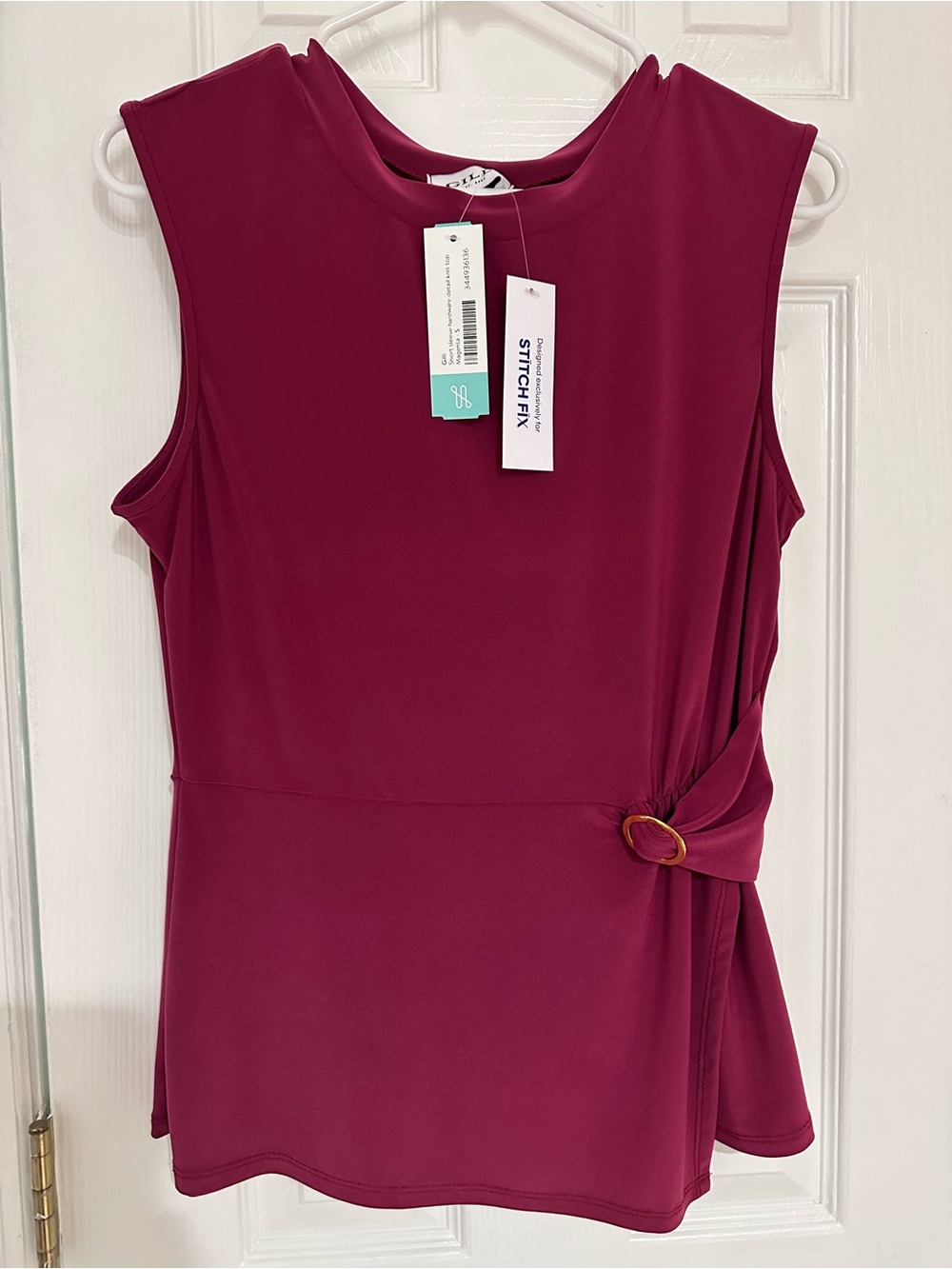 Gilli Magenta Sleeveless Knot-Accent Top